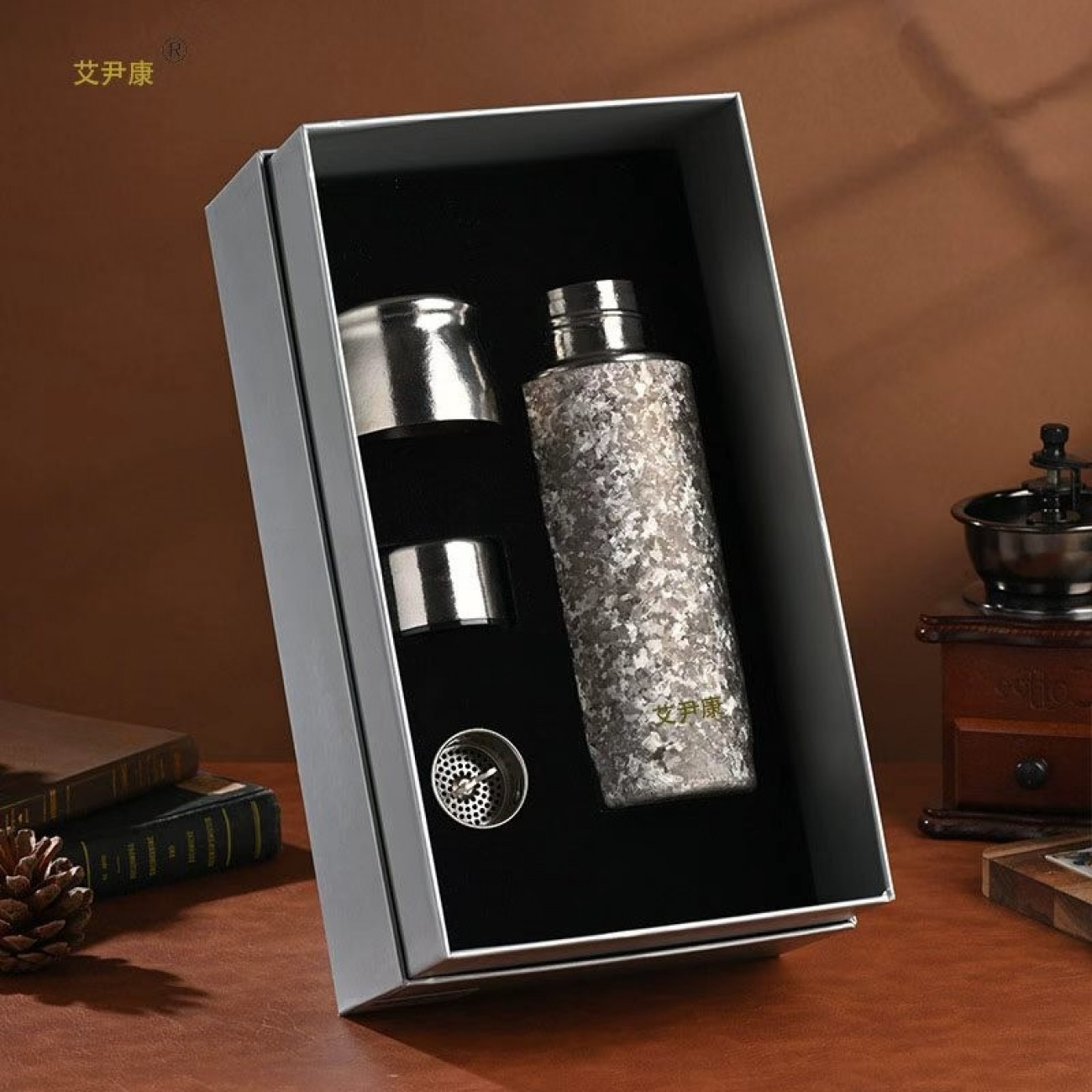 艾尹康商务休闲二合一钛杯480ml型号3-079